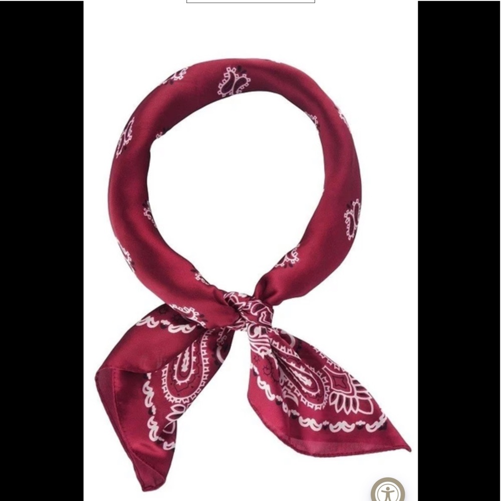 Elegant Paisley Red Scarf